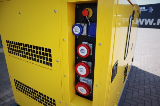 2023 アトラスコプコ QES 105 JD