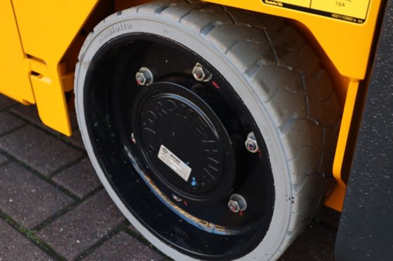 2023 ハウロッテ・コンパクト8N