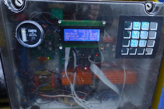 2007 PB 电梯 S171-12E