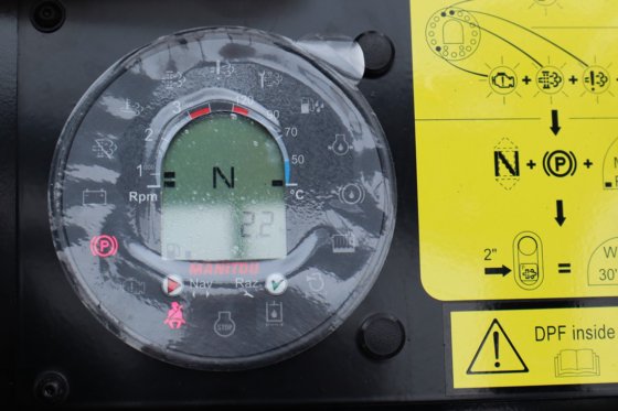 2024 马尼托 M30-4