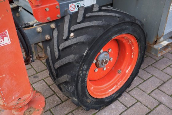 2014 スカイジャック SJ6826