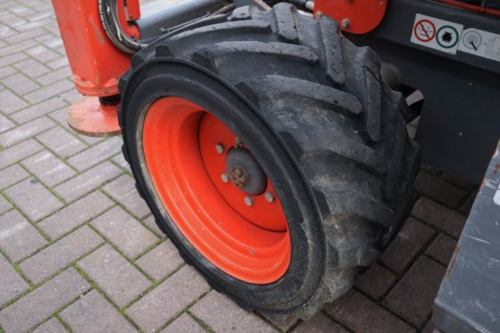 2014 スカイジャック SJ6826