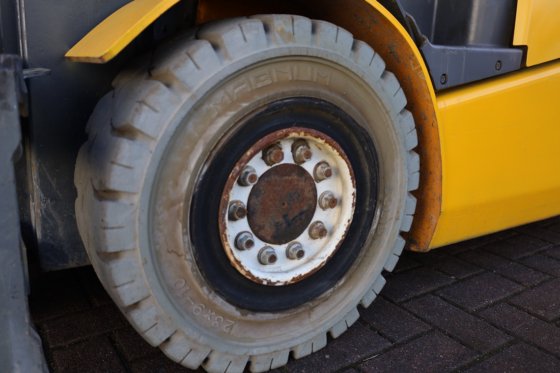 2009 ユングハインリッヒEFG425K