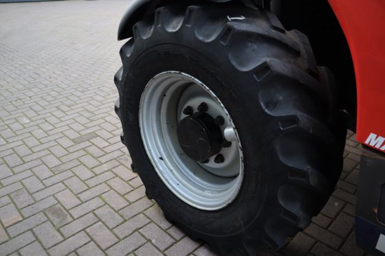 2014 マニトウ MT932