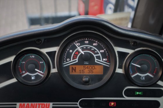 2014 マニトウ MT932