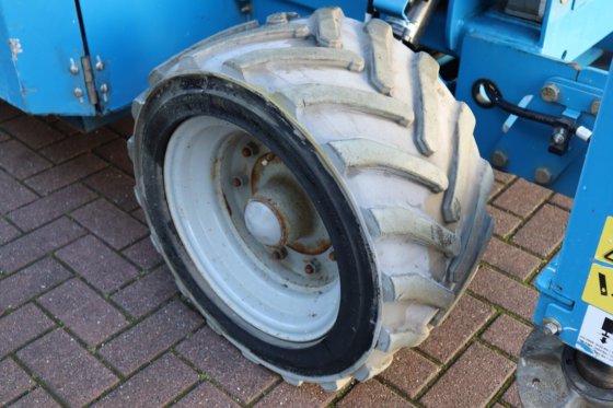 2014 ジーニー GS4069