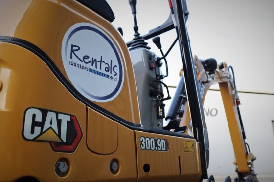 2021 キャタピラー 300.9D