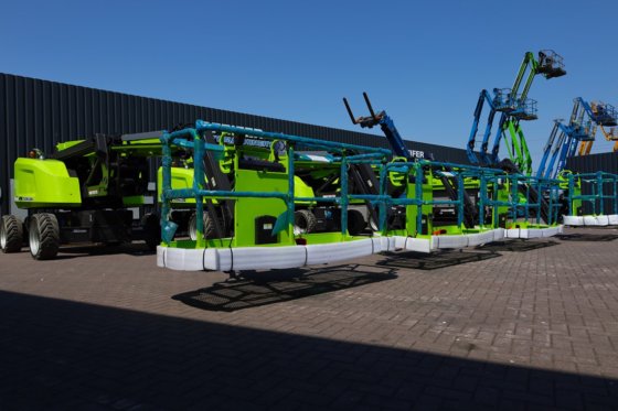 2024 ズームリオン ZA20J