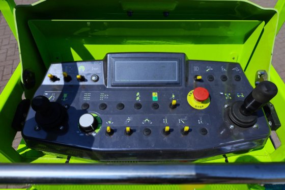 2024 ズームリオン ZA20J