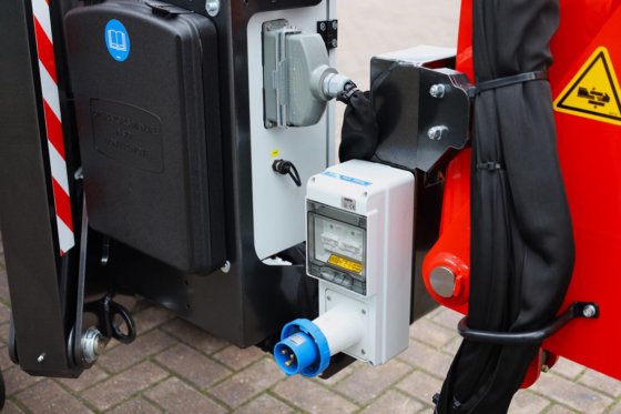 2024 プラットフォームBASスパイダー18.90 PRO