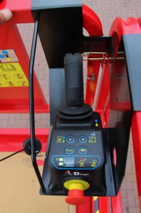 2019 マグニ ES1212E