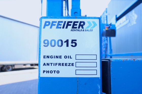 2013 ジーニー GS1932