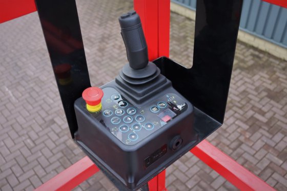 2021 マグニ DS1523RT