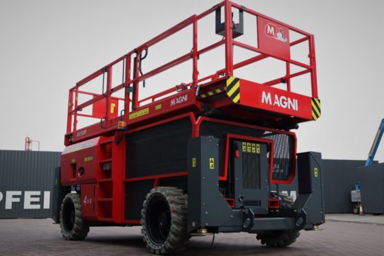 2021 マグニ DS1523RT