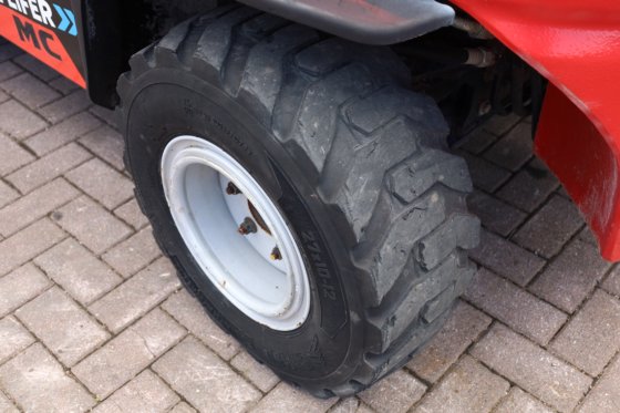 2020 マニトウ MC30-4