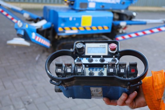 2017 ルスマン ブルーリフト SA18HD