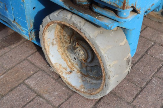 2007 ジーニー GS2632