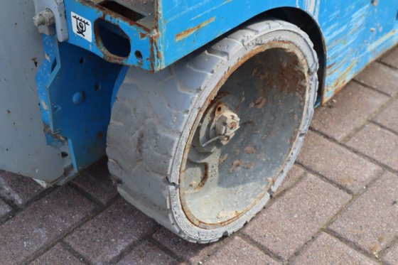 2007 ジーニー GS2632