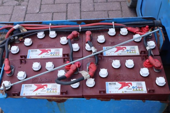 2013 ジーニー GS4047