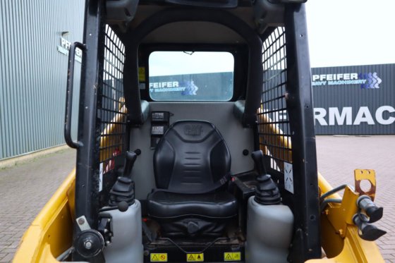 2019 CATERPILLAR 216B3