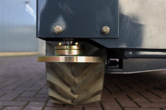 2021 マグニ ES1418RT