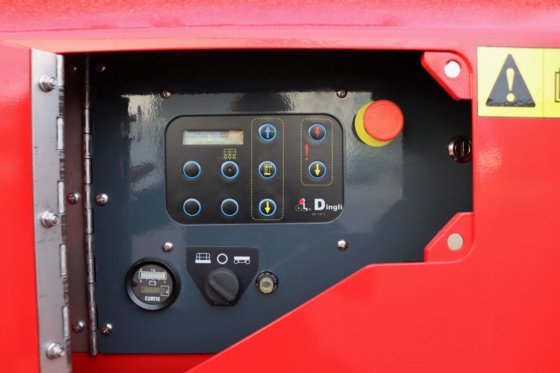 2021 マグニ ES1418RT