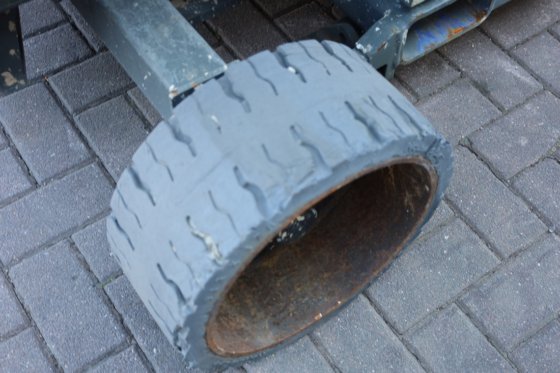 2012 ホーランド・リフト エコスター HL-9714