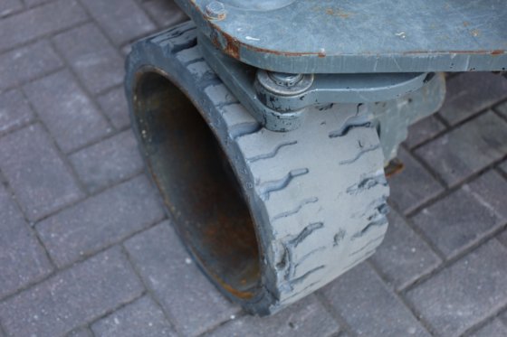 2012 ホーランド・リフト エコスター HL-9714