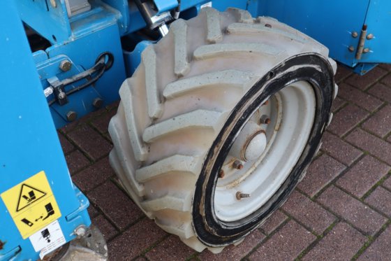 2014 ジーニー GS4069DC