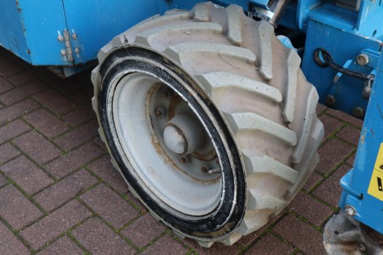 2014 ジーニー GS4069DC