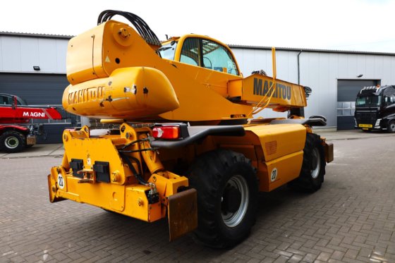 2011 MANITOU MRT2150 Privilege