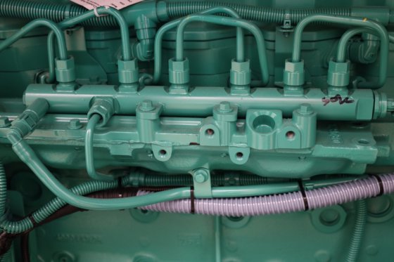 2025 キュミンズ C220D5EQ