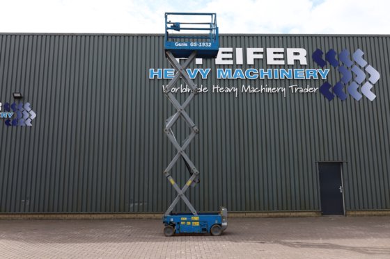 2013 ジーニー GS1932