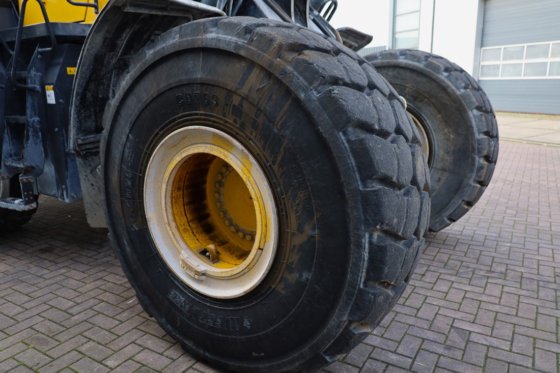 2019 コマツ ワ470-8