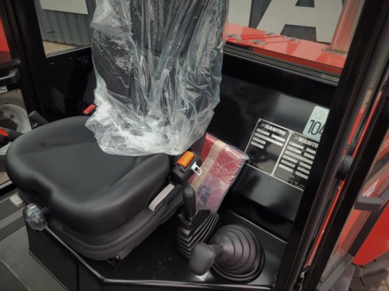 2023 马尼托 M30-4