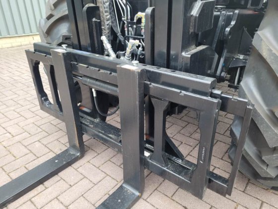 2023 马尼托 M30-4