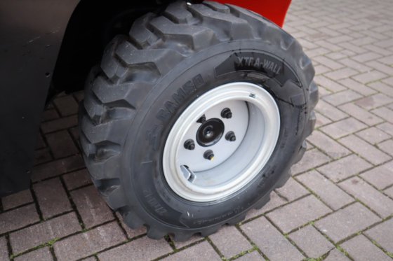 2022 马尼托 MC25-4