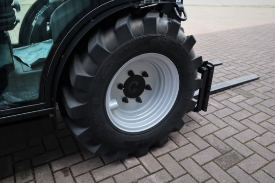 2022 马尼托 MC25-4