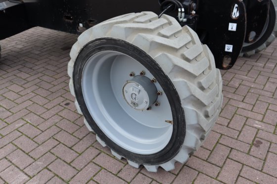 2017 ジーニー Z62/40