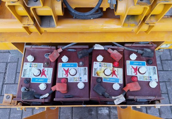 2011 HAULOTTE Compact 10