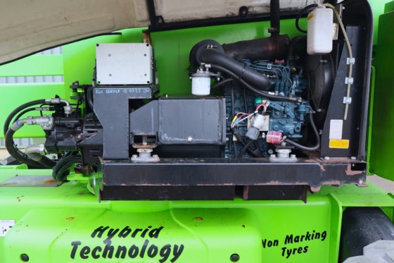 2015 ニフティリフト HR28 ハイブリッド