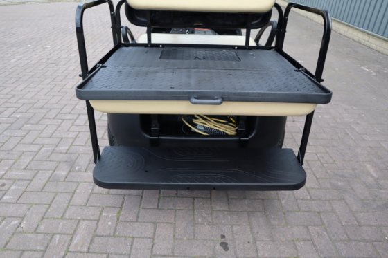 2018 クラブカー・テンポ 2+2