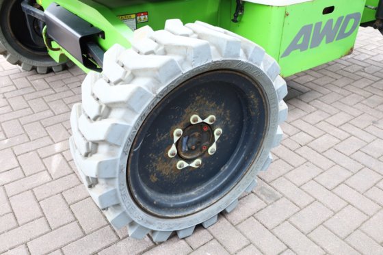 2016 ニフティリフト HR21 ハイブリッド