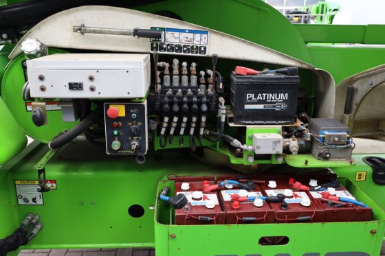 2016 ニフティリフト HR21 ハイブリッド