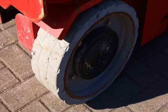 2019 マグニ ES0808E