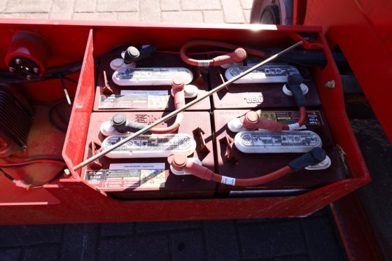 2019 マグニ ES0808E