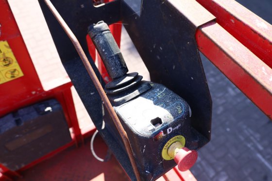 2019 マグニ ES0808E