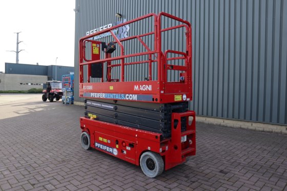 2018 マグニ ES1008E