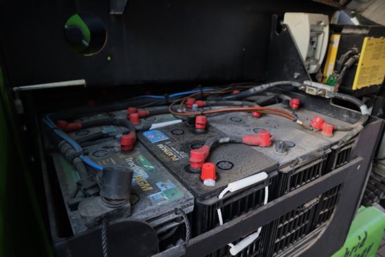 2015 ニフティリフト HR28 ハイブリッド