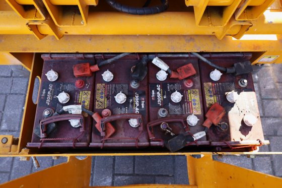 2011 HAULOTTE Compact 10